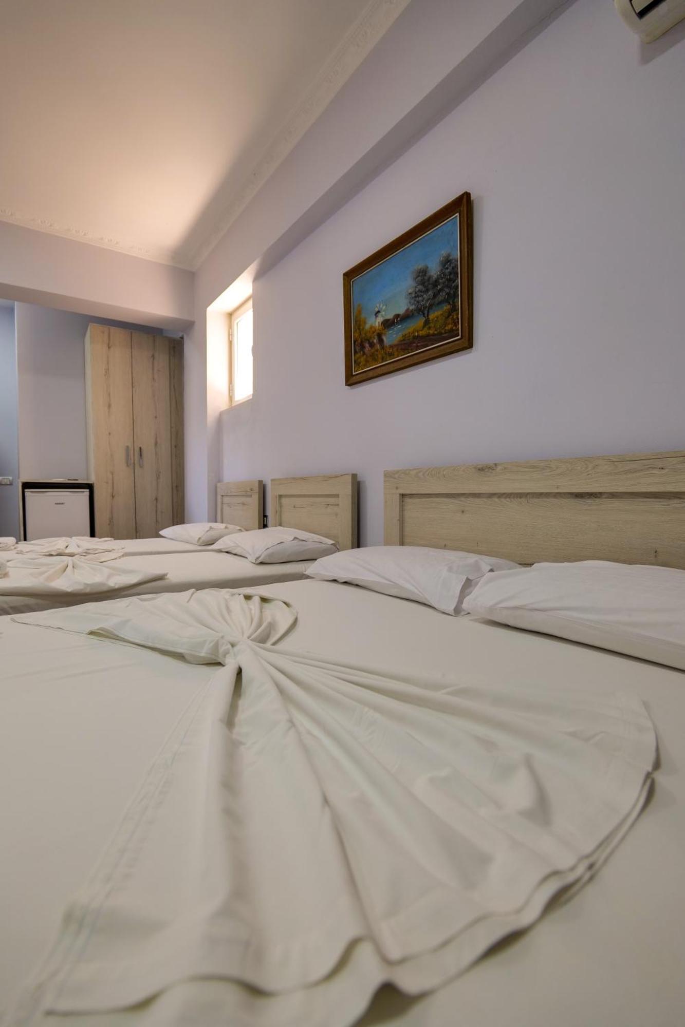 Hotel Billy Химар Екстериор снимка